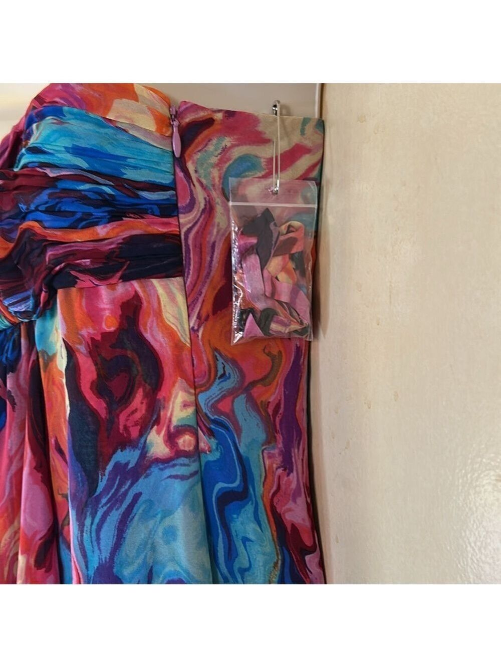 Laundry by Shelli Segal Spring Sunset Silk Strapless Gown size 8 - Picture 10 of 12
